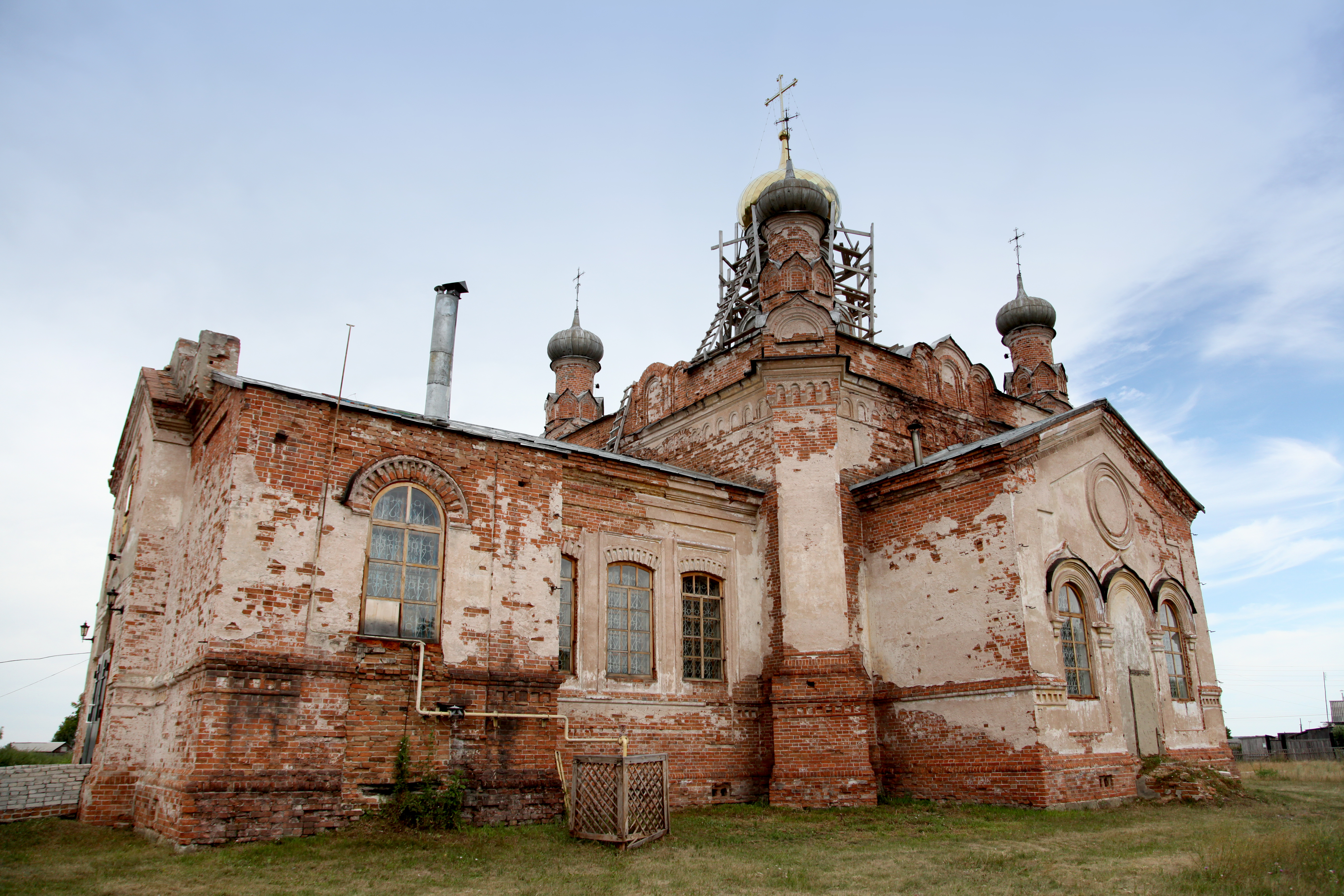 Курганская область каргапольский. Храм в Житниково Курганской области. Храм Архангела Михаила село Житниковское Курганской области. Житниково Курганская область Церковь Архангела Михаила. Церковь деревня Житниково Курганской области.